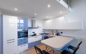 Spazioso Loft Di Design In Bovisa